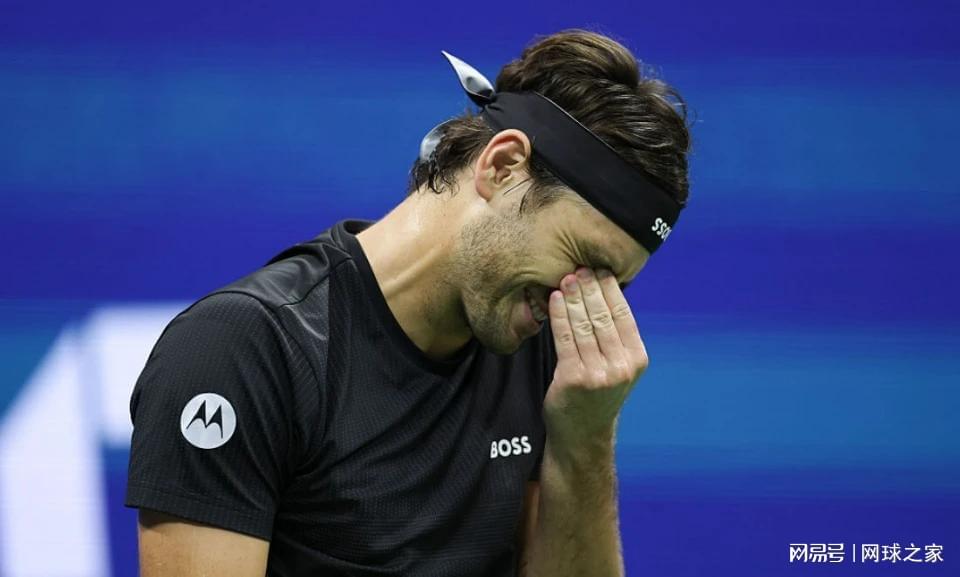 阿尔卡拉斯, 赛先火的原 阿尔卡拉斯, 赛先火的原