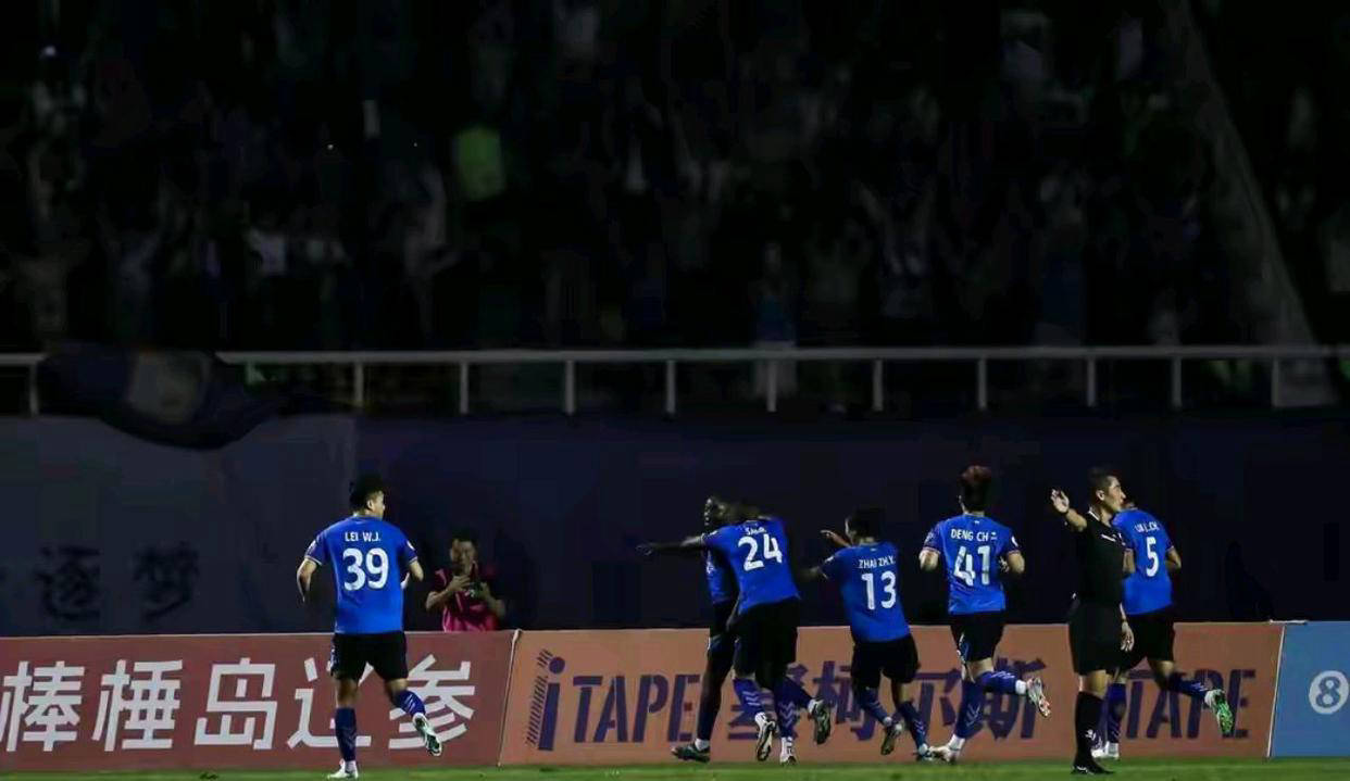 巴巴卡, 鸣泉和内蒙 巴巴卡, 鸣泉和内蒙