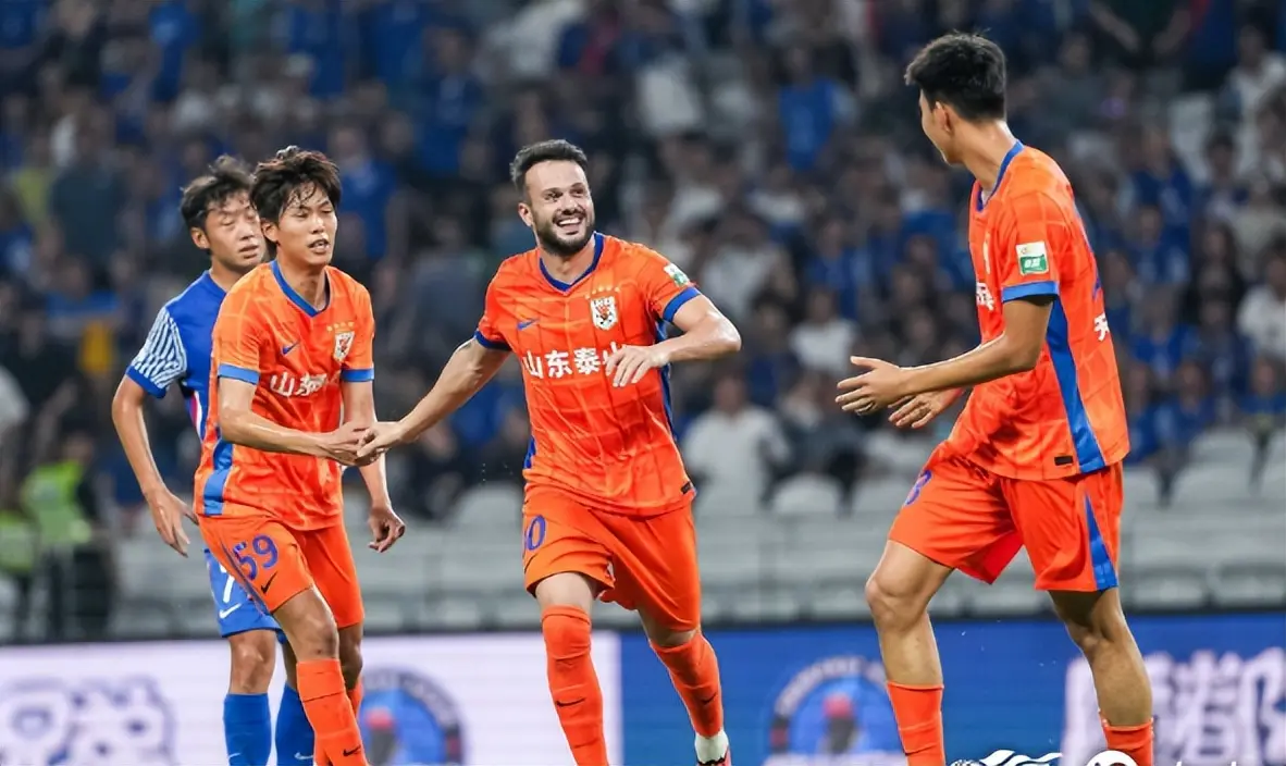 高准翼, 海申花, 态迥异 高准翼, 海申花, 态迥异